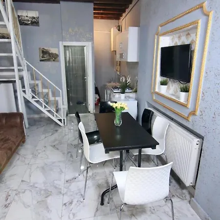 Superior 2br In Galata Appartement