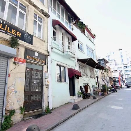 Superior 2br In Galata